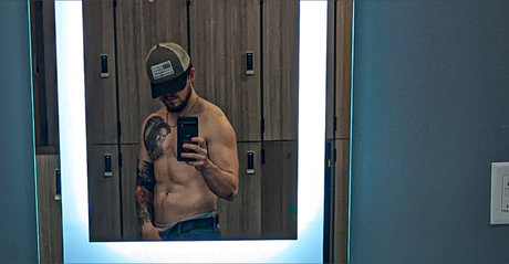 Nacktes geleaktes OnlyFans-Foto von Cj
