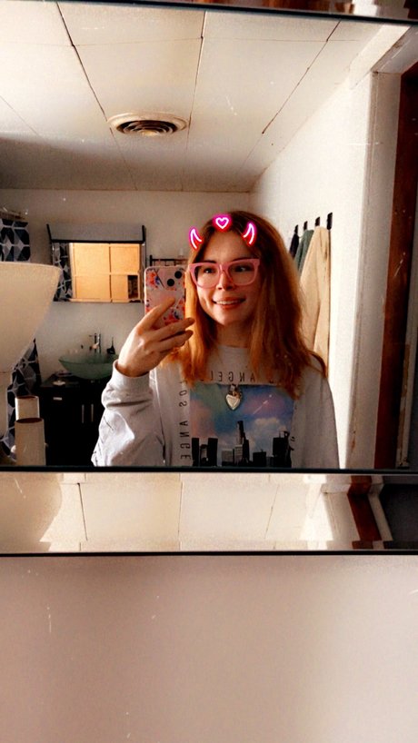 Nacktes geleaktes OnlyFans-Foto von Sarah