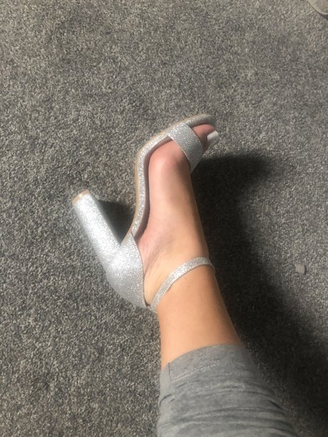 Nacktes geleaktes OnlyFans-Foto von Cherry 