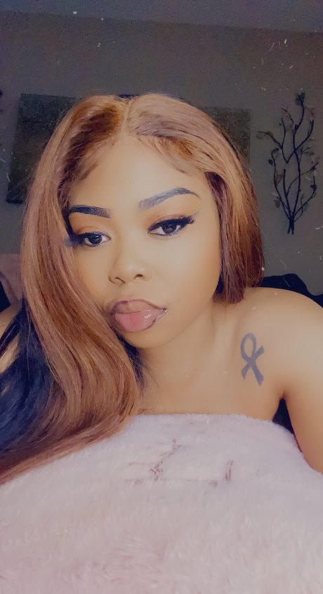 Nacktes geleaktes OnlyFans-Foto von Cozy Kitty