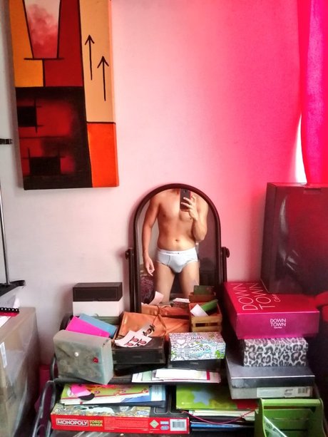 Nacktes geleaktes OnlyFans-Foto von Martin Tin Tin