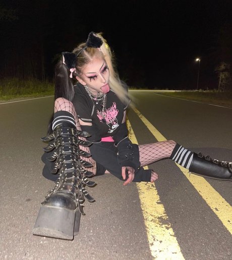 Nacktes geleaktes OnlyFans-Foto von Cheri Amor
