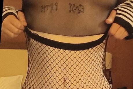 Nacktes geleaktes OnlyFans-Foto von Piccola Rotting
