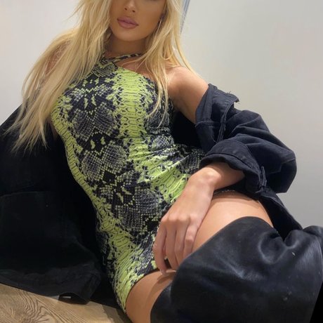 Nacktes geleaktes OnlyFans-Foto von Nicole