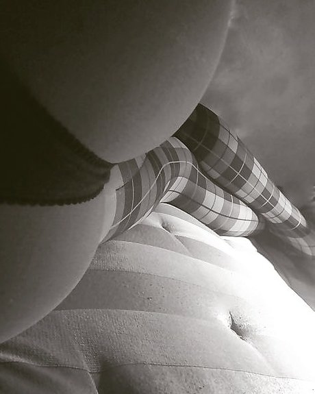 Nacktes geleaktes OnlyFans-Foto von Transmaria