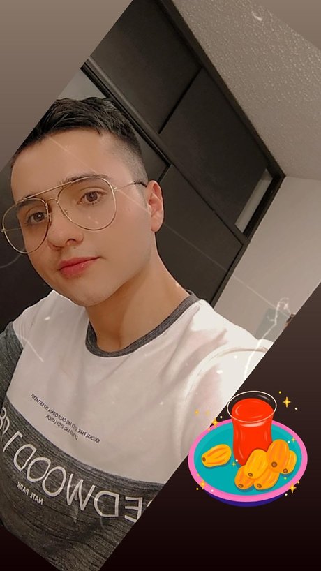 Nacktes geleaktes OnlyFans-Foto von Jason Duvn