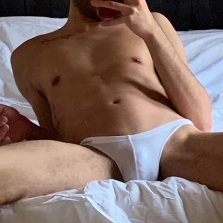Nacktes geleaktes OnlyFans-Foto von Ubi