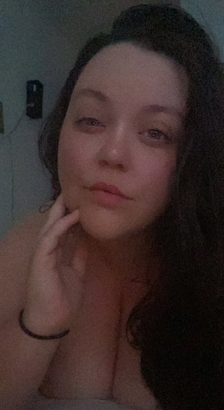 Nacktes geleaktes OnlyFans-Foto von Sugarygreen Gal