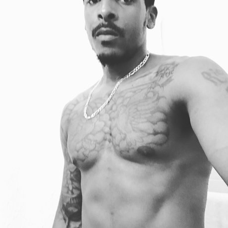 Nacktes geleaktes OnlyFans-Foto von Johnsonboy