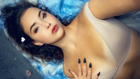 Nacktes geleaktes OnlyFans-Foto von Danii Girl  