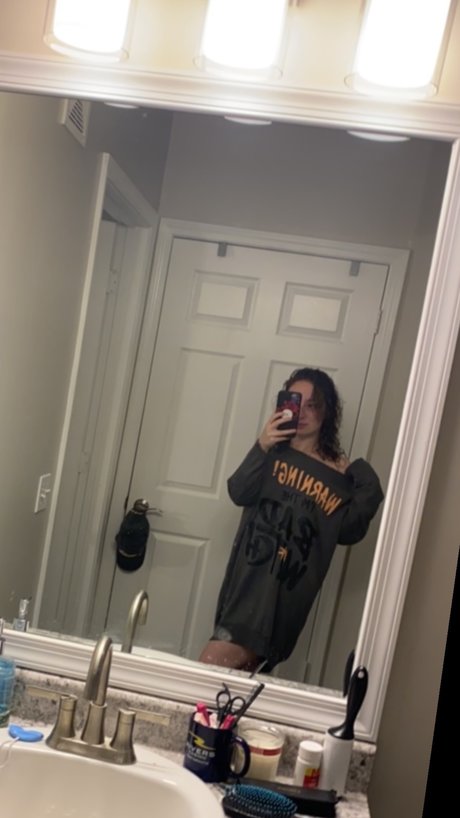 Nacktes geleaktes OnlyFans-Foto von Piper Rose