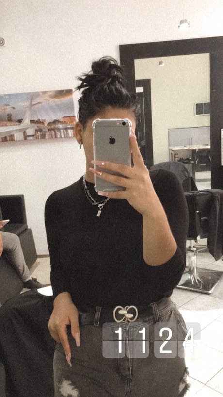 Nacktes geleaktes OnlyFans-Foto von Oly