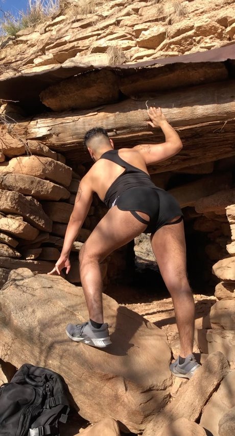Nacktes geleaktes OnlyFans-Foto von Angel 