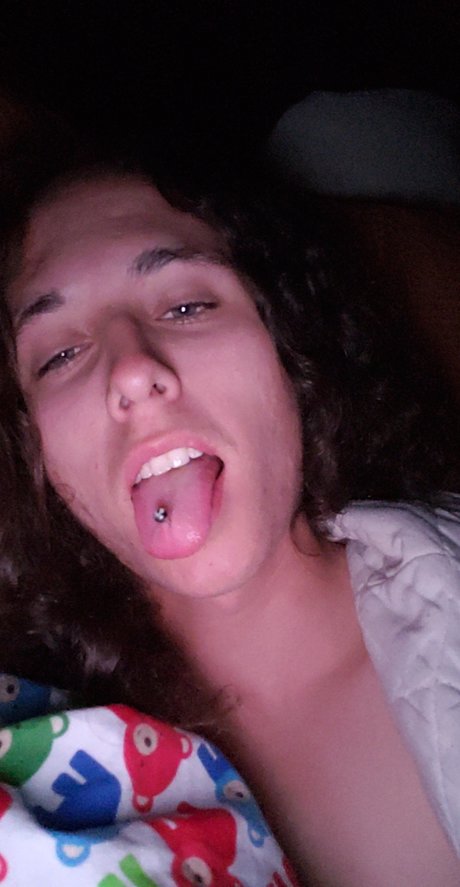 Nacktes geleaktes OnlyFans-Foto von Tiny Rick
