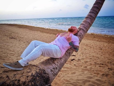 Nacktes geleaktes OnlyFans-Foto von Tiny Tim