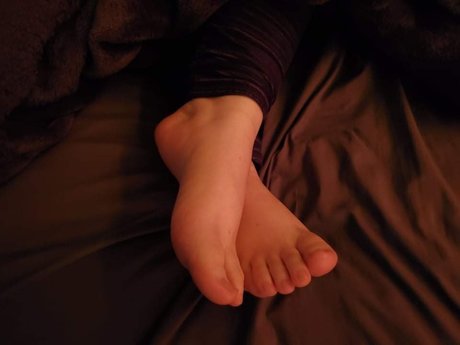 Tiny Toes