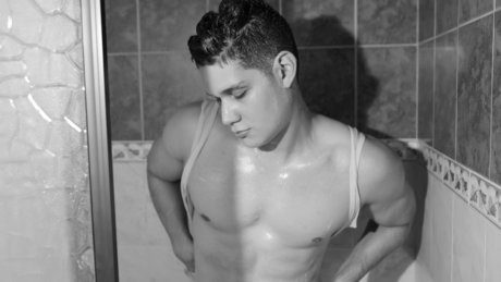 Nacktes geleaktes OnlyFans-Foto von Tom Nimley