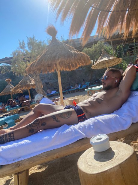 Nacktes geleaktes OnlyFans-Foto von Thor