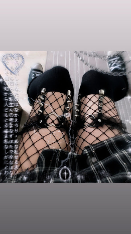 Nacktes geleaktes OnlyFans-Foto von 2shytodie