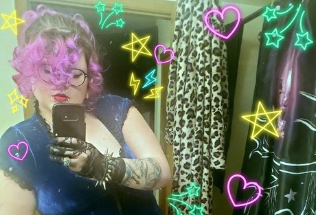 Nacktes geleaktes OnlyFans-Foto von Toospookywitch