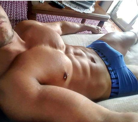 Nacktes geleaktes OnlyFans-Foto von Ste Axe Porn Actor