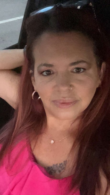 Nacktes geleaktes OnlyFans-Foto von Jade Thomas
