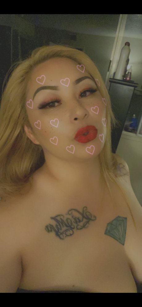 Nacktes geleaktes OnlyFans-Foto von Nina