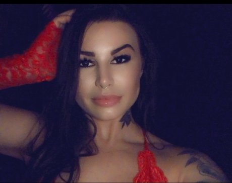 Nacktes geleaktes OnlyFans-Foto von Goth Barbie