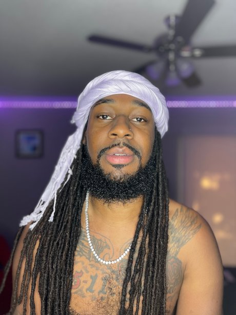 Nacktes geleaktes OnlyFans-Foto von Gyal Dem Shugga