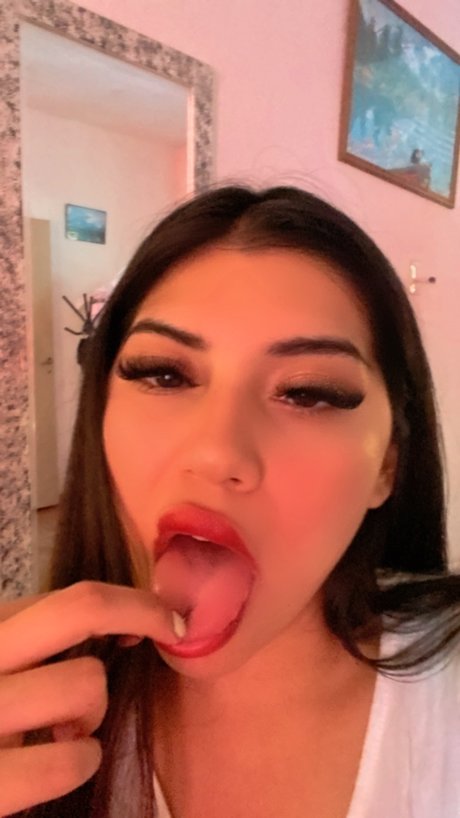 Nacktes geleaktes OnlyFans-Foto von Latinbby99