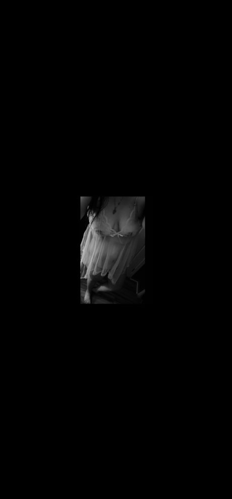 Nacktes geleaktes OnlyFans-Foto von Sexychick94