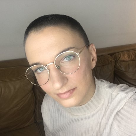 Nacktes geleaktes OnlyFans-Foto von Mackenzie Mathmagazine