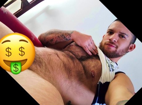 Nacktes geleaktes OnlyFans-Foto von Panda