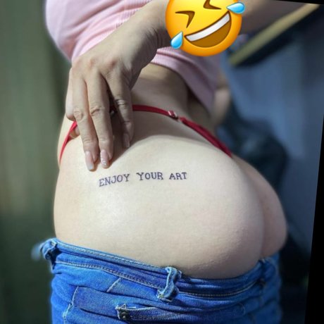 Nacktes geleaktes OnlyFans-Foto von Sunshine Freyre