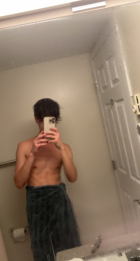 Nacktes geleaktes OnlyFans-Foto von James Logan