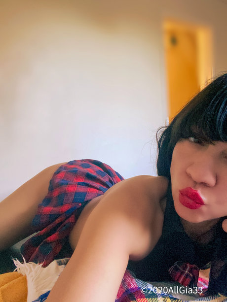 Nacktes geleaktes OnlyFans-Foto von Gia