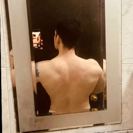 Nacktes geleaktes OnlyFans-Foto von Anthony