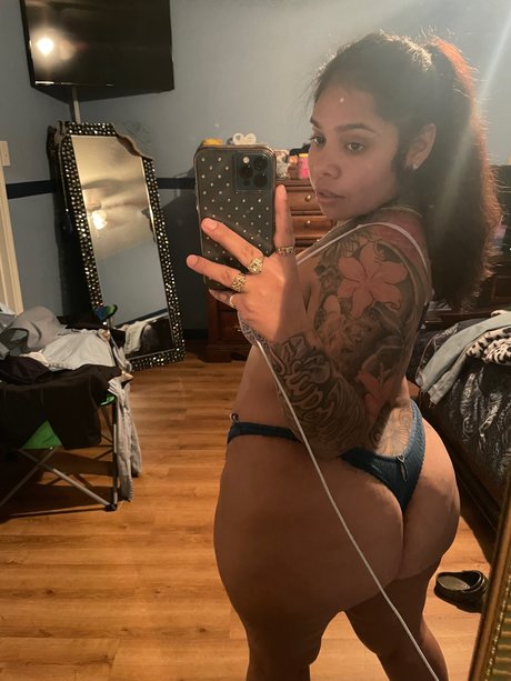 Nacktes geleaktes OnlyFans-Foto von Serenity Hope