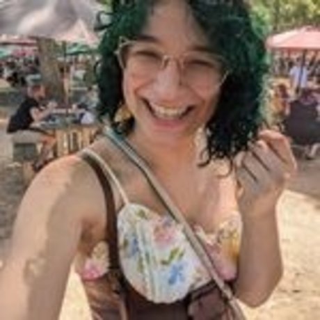 Nacktes geleaktes OnlyFans-Foto von Serana Ray