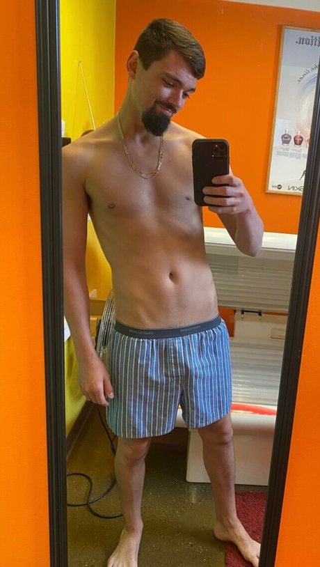 Nacktes geleaktes OnlyFans-Foto von Tom