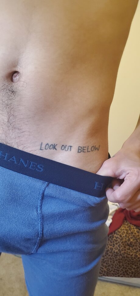 Nacktes geleaktes OnlyFans-Foto von Varjak Carsillian