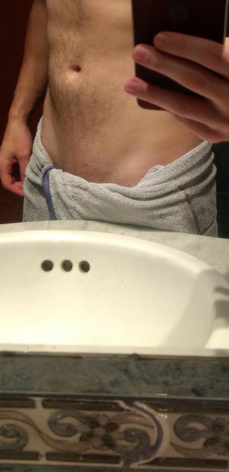 Nacktes geleaktes OnlyFans-Foto von Tom