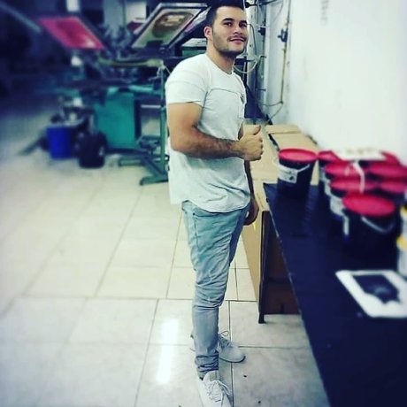 Nacktes geleaktes OnlyFans-Foto von Andres Montiel