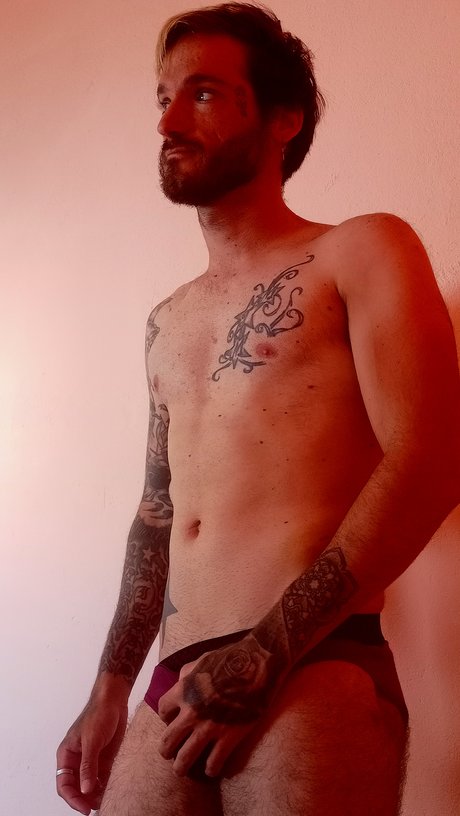 Nacktes geleaktes OnlyFans-Foto von Richard Smith