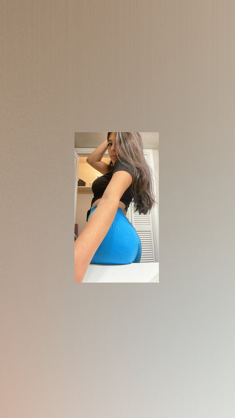Nacktes geleaktes OnlyFans-Foto von Jenny