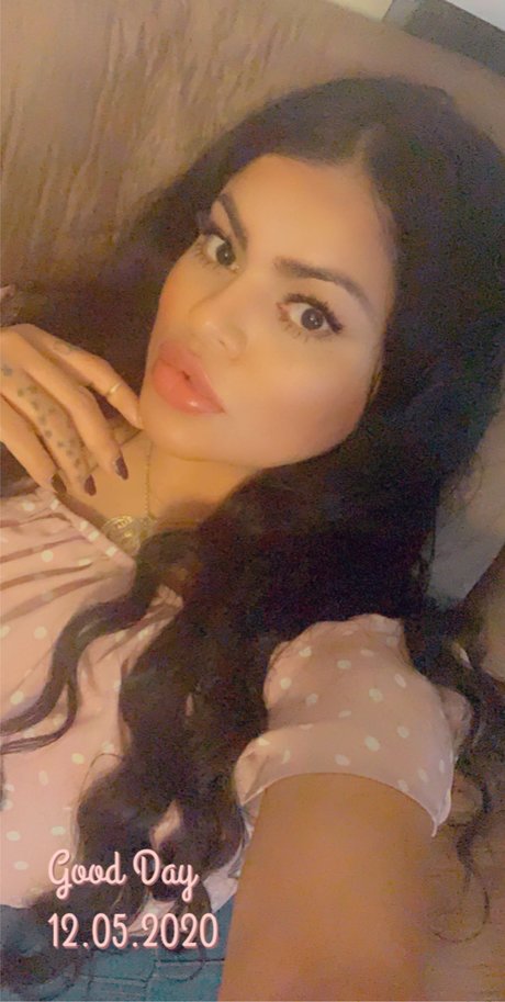 Nacktes geleaktes OnlyFans-Foto von Agxa