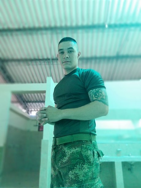 Nacktes geleaktes OnlyFans-Foto von Robinson Rodriguez