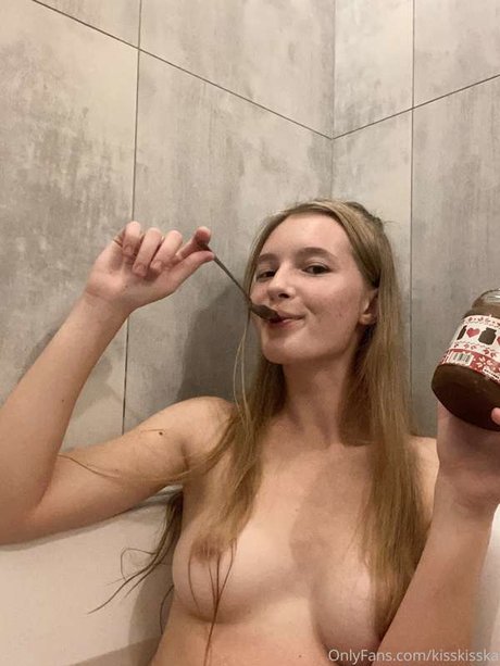 Nacktes geleaktes OnlyFans-Foto von Alena Barhalenko
