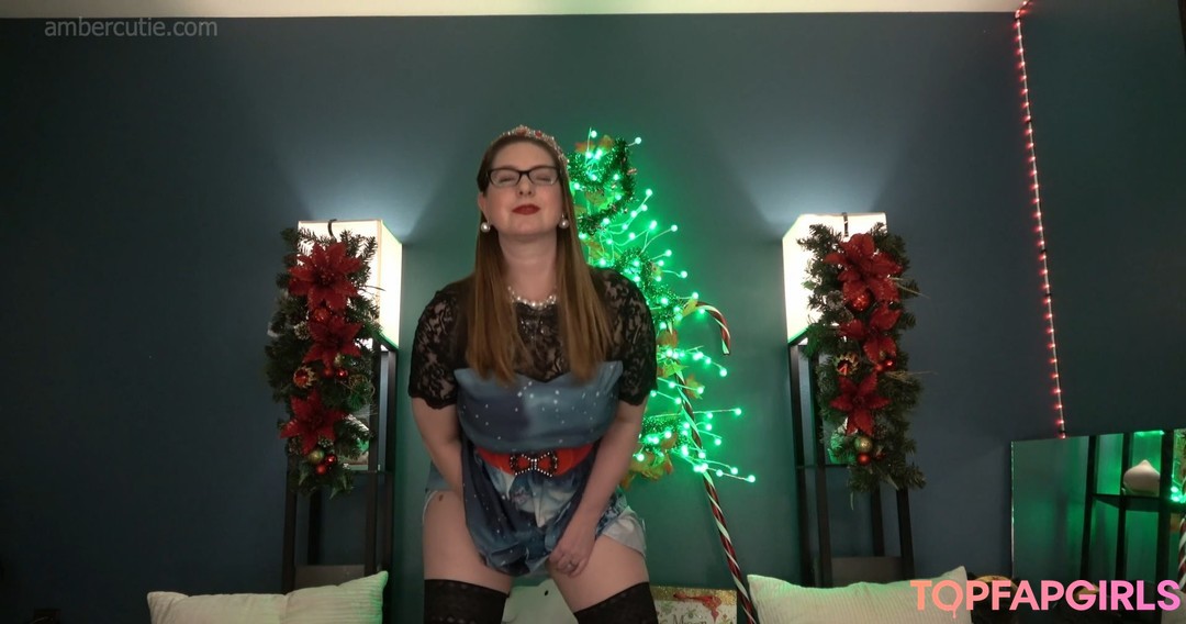 Nacktes geleaktes OnlyFans-Foto von Ambercutie #1001