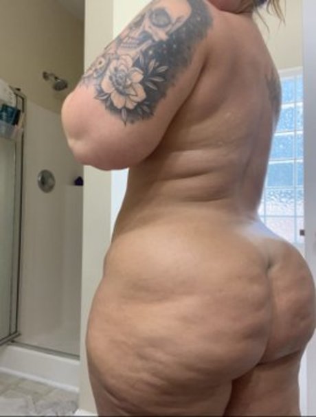 Nacktes geleaktes OnlyFans-Foto von Nocarekali